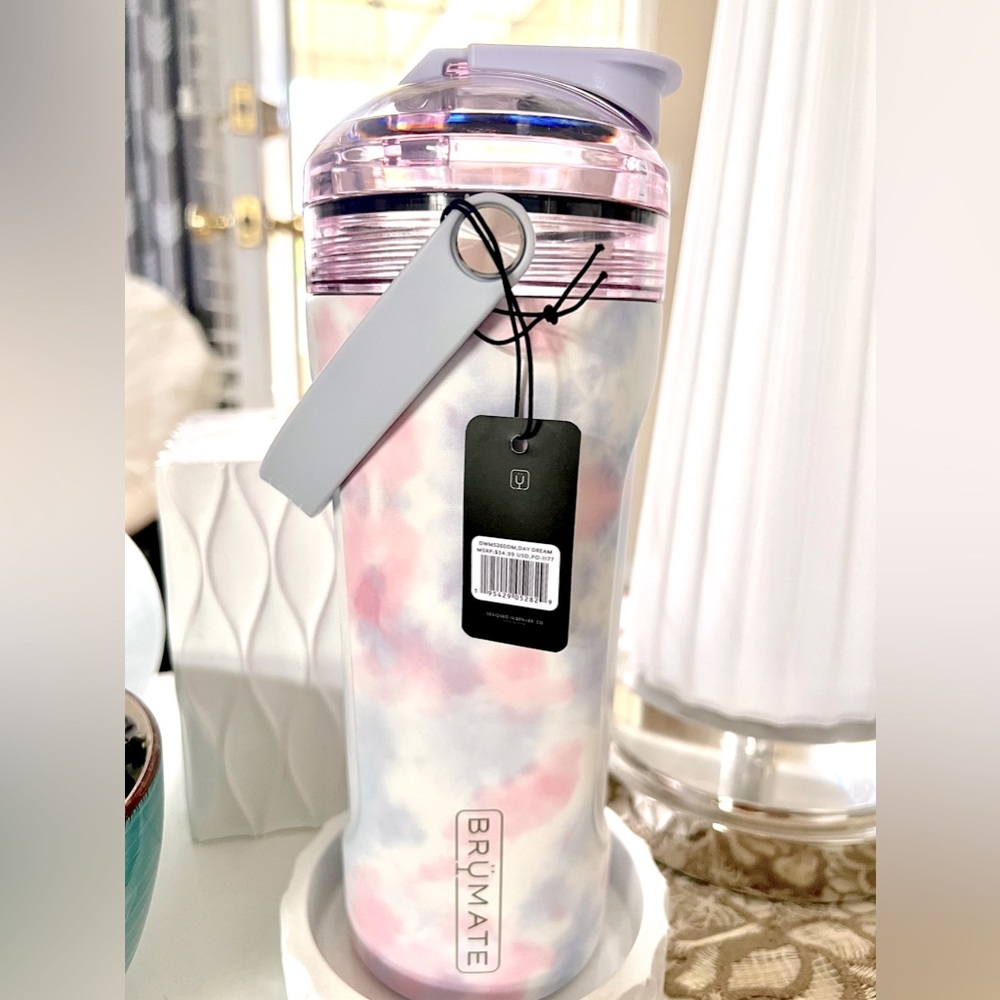 Brümate x Emily Fauver Daydream Multishaker w/ Matching Straw NWT [PRICE FIRM]
